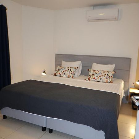 Bellevue Beach Apartment 5 Kralendijk  Ngoại thất bức ảnh
