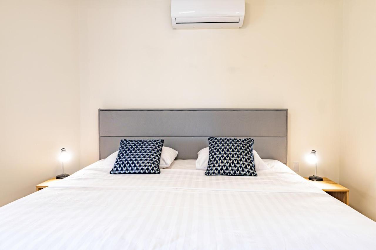 Bellevue Beach Apartment 5 Kralendijk  Ngoại thất bức ảnh